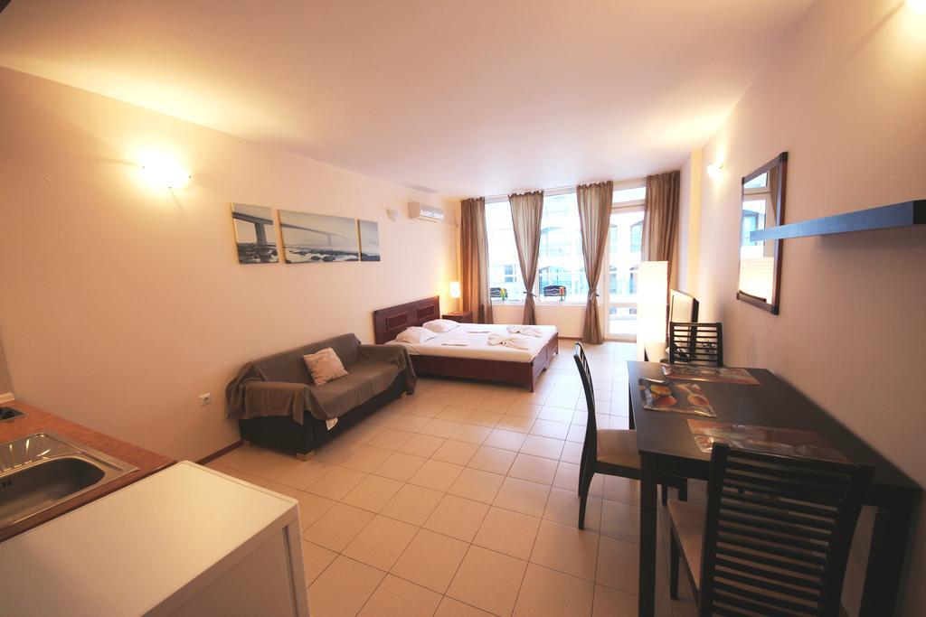 Menada Apartments In Sunny Beach Exterior foto