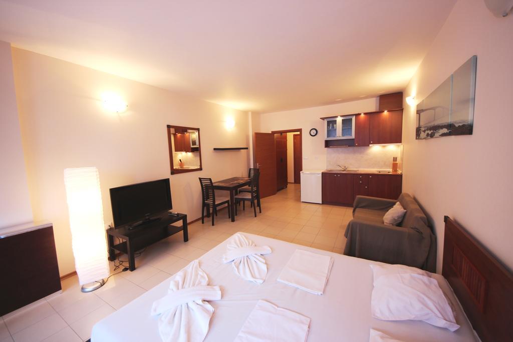 Menada Apartments In Sunny Beach Exterior foto