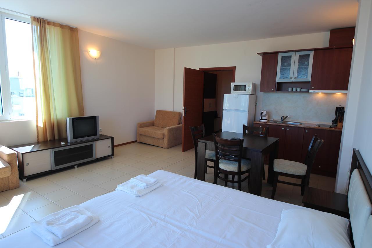 Menada Apartments In Sunny Beach Exterior foto